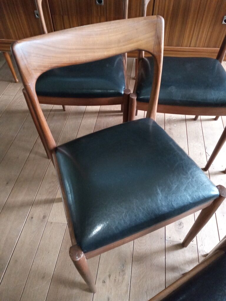 Lot of 6 Scandinavian chairs wood and skai