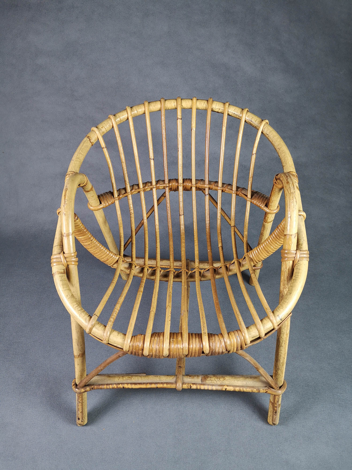 Children's rattan shell chair