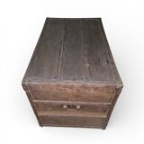 Old trunk / storage chest – rustic chic – solid wood
