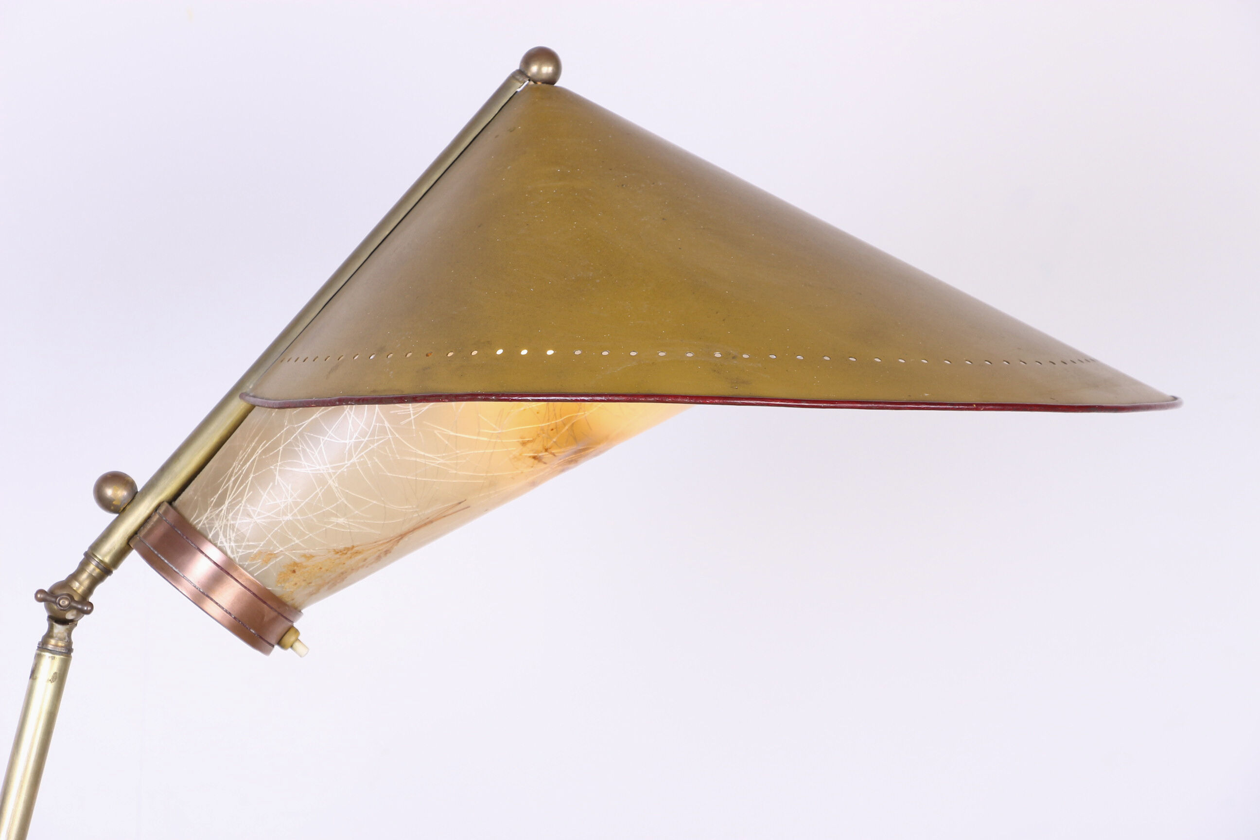 Italian brass floor lamp with conical shaft, adjustable in tilt and height, 1950