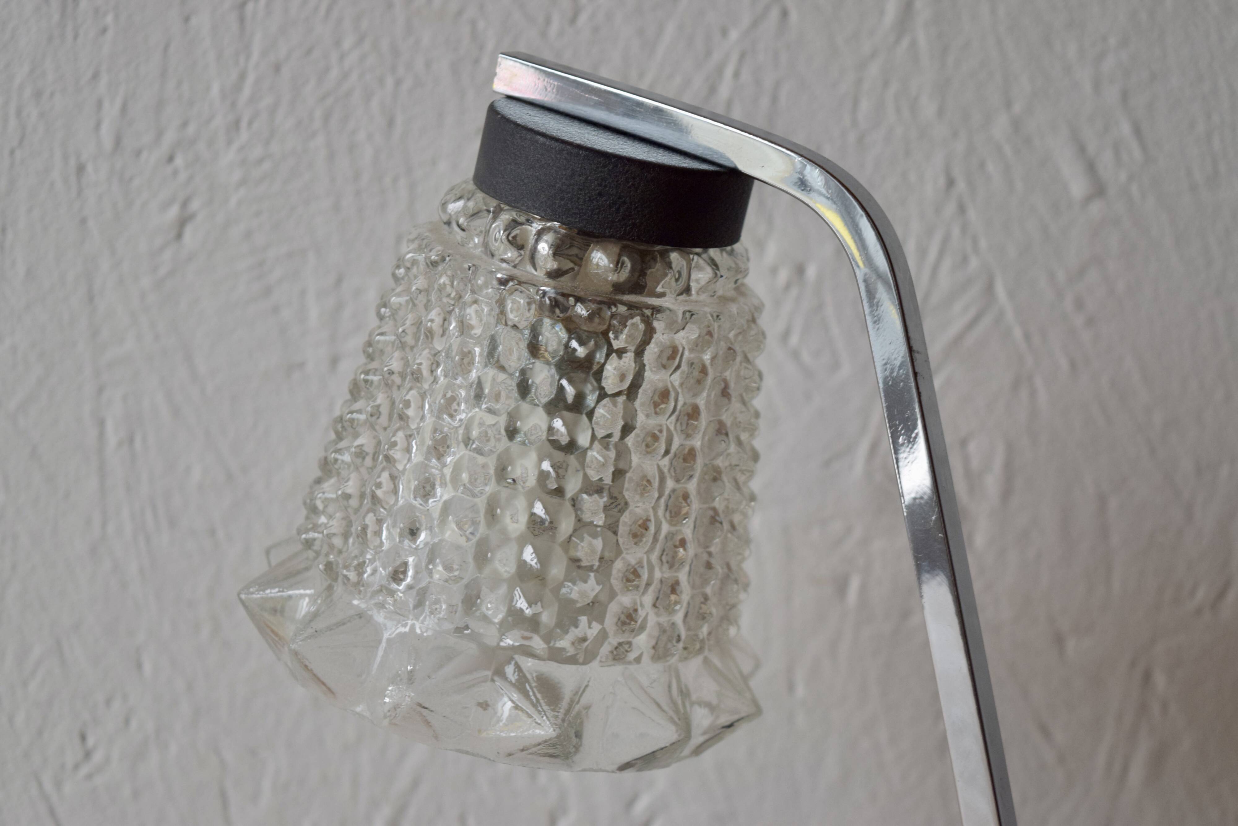 Small vintage bedside lamp in molded glass, chrome metal and steel - 1950s
