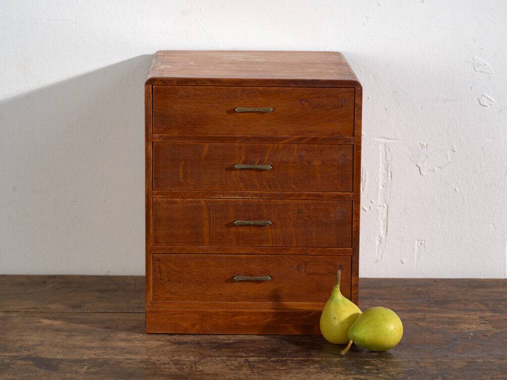Small Japanese kotansu chest in oak – Japan, Shōwa period, around 1960
