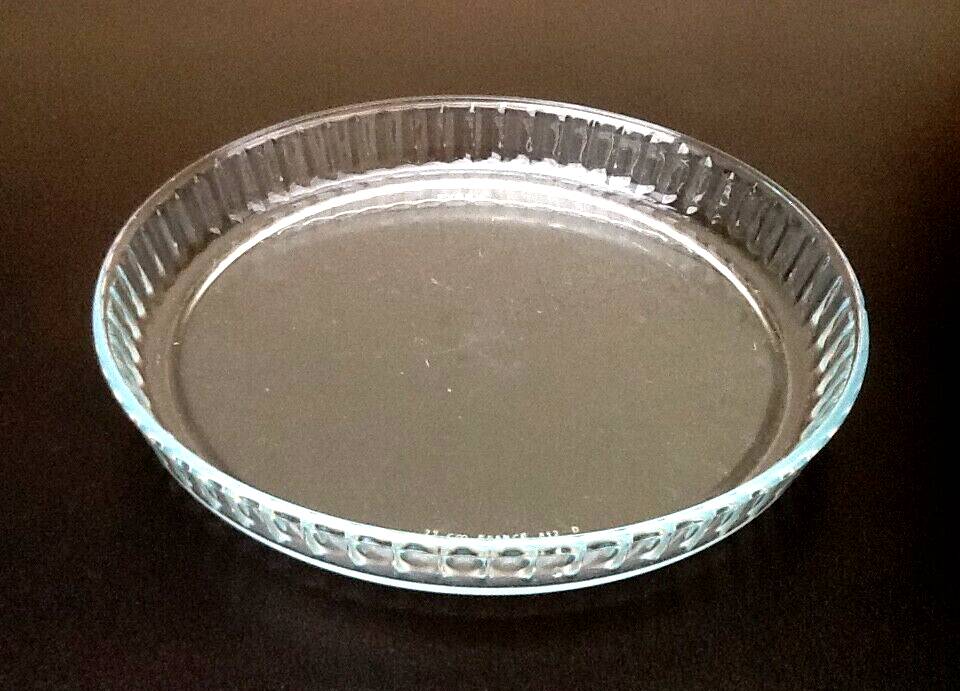 1970s 2 Pyrex France tart pans
