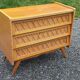 Vintage chest of drawers in light oak and rattan with tapered legs, 3 drawers from the 1950s.