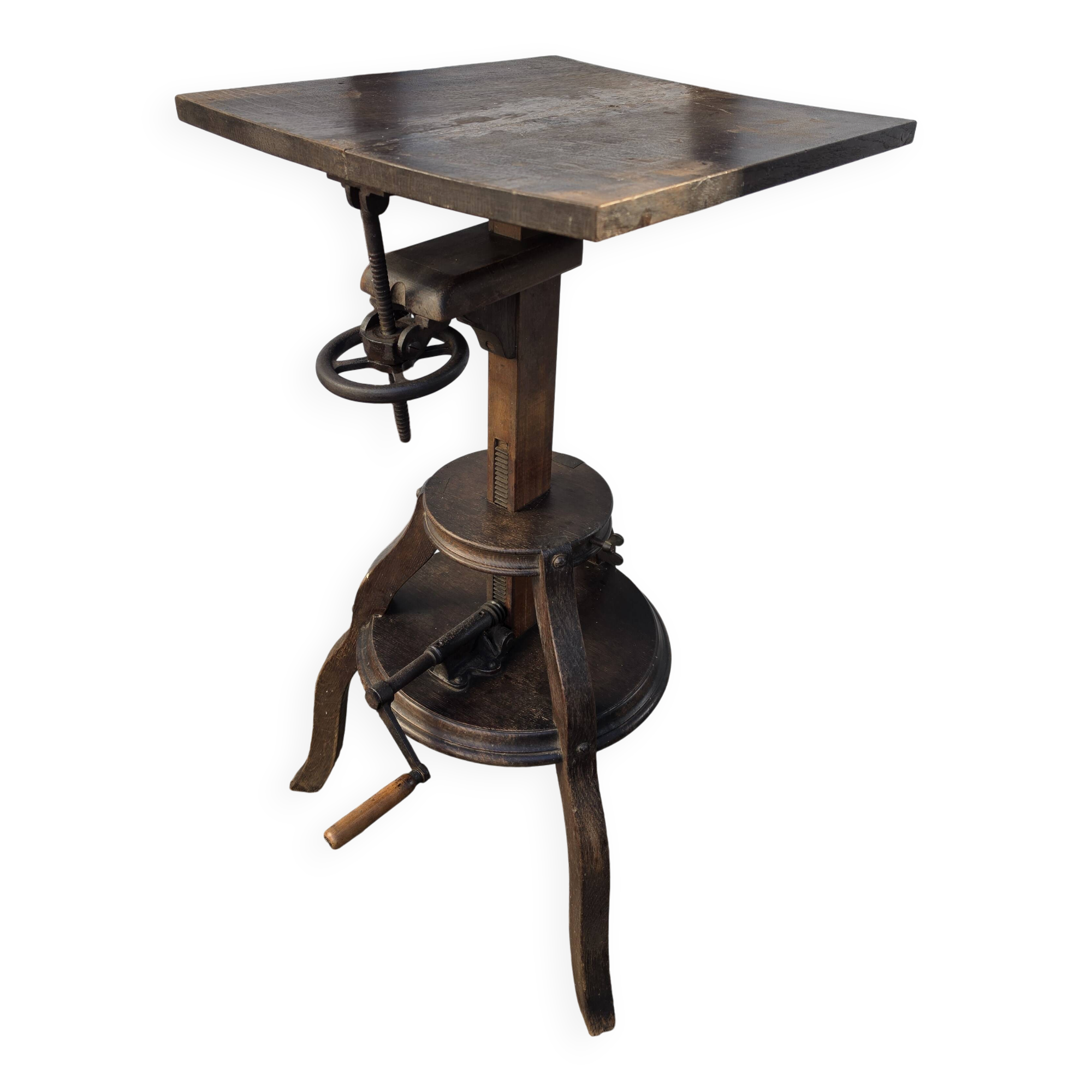 Sculpture stand, photographic camera tripod