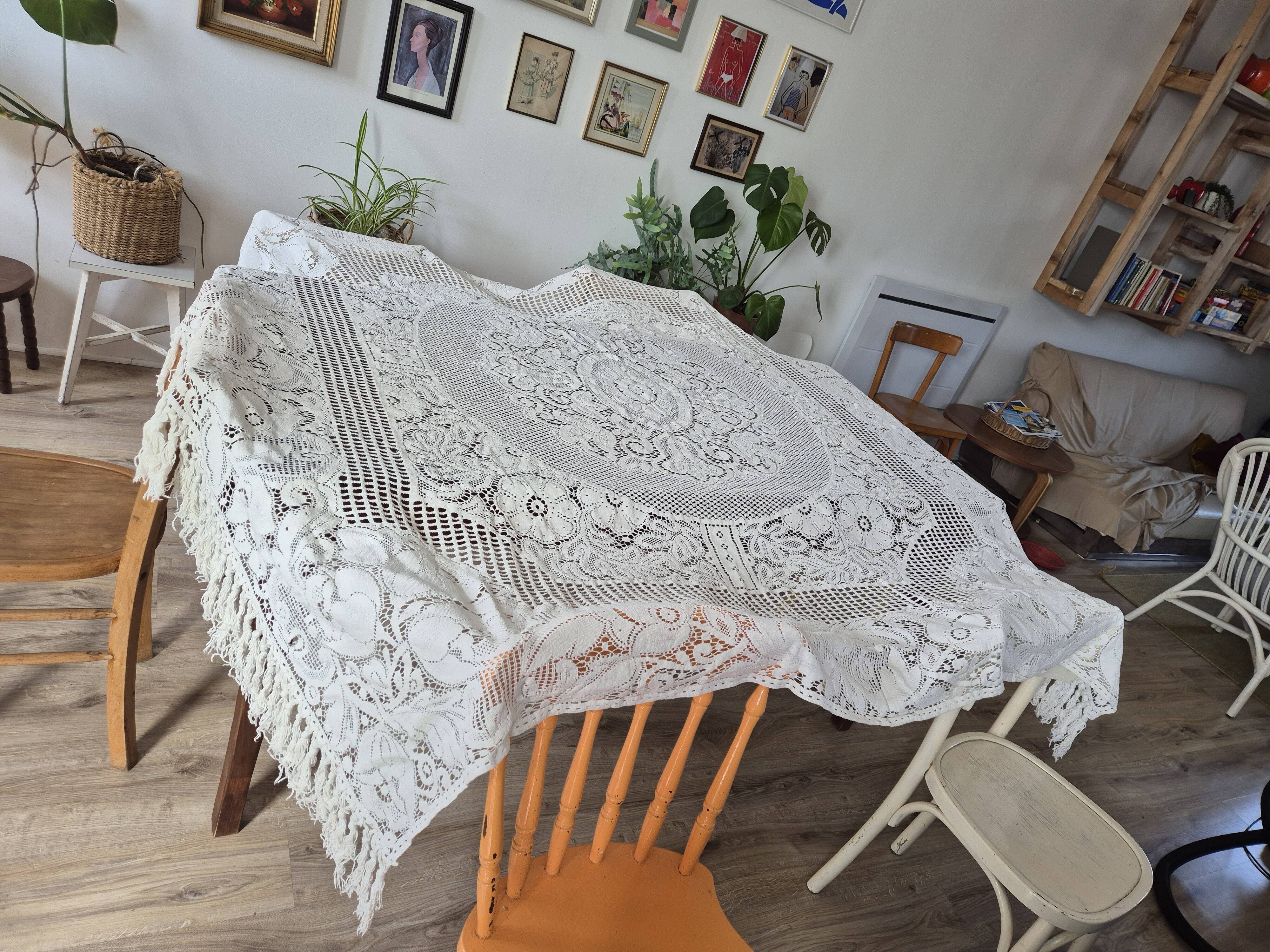 vintage crochet blanket bedspread with fringes on the edges