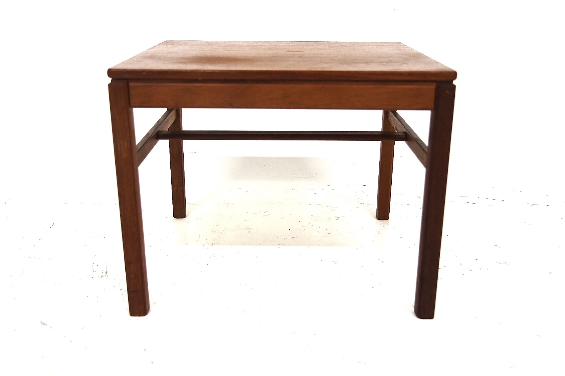 Table d'appoint "Casino" en teck, Engström & Tingströms, Suède, 1