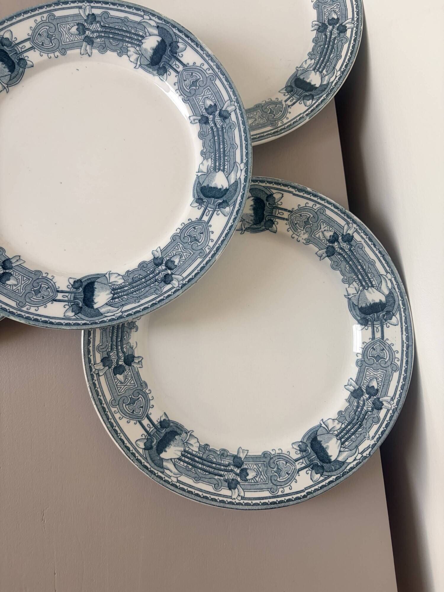 4 vintage dessert plates from CM&C model Massena 220618