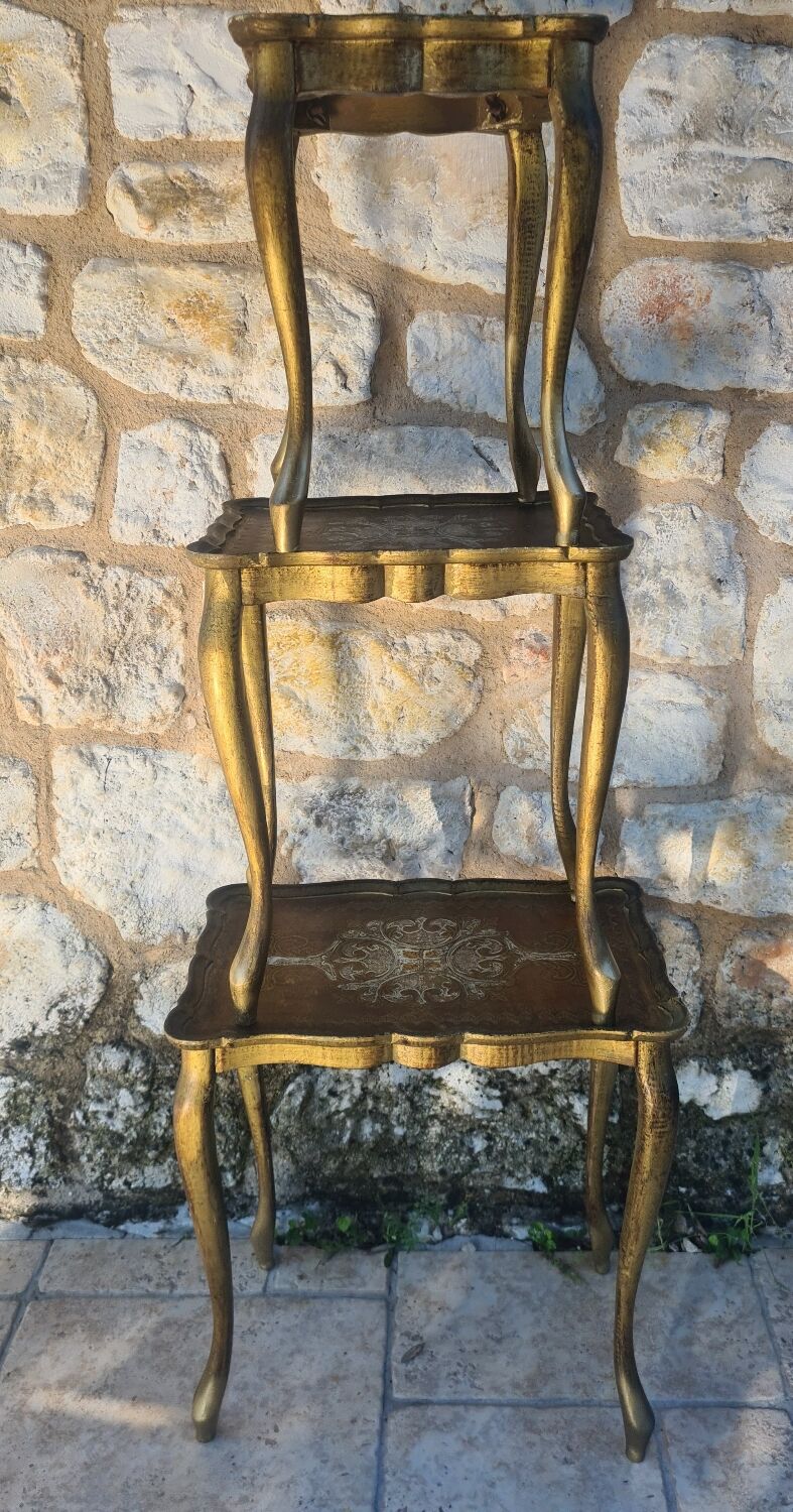 Painted wooden nesting table