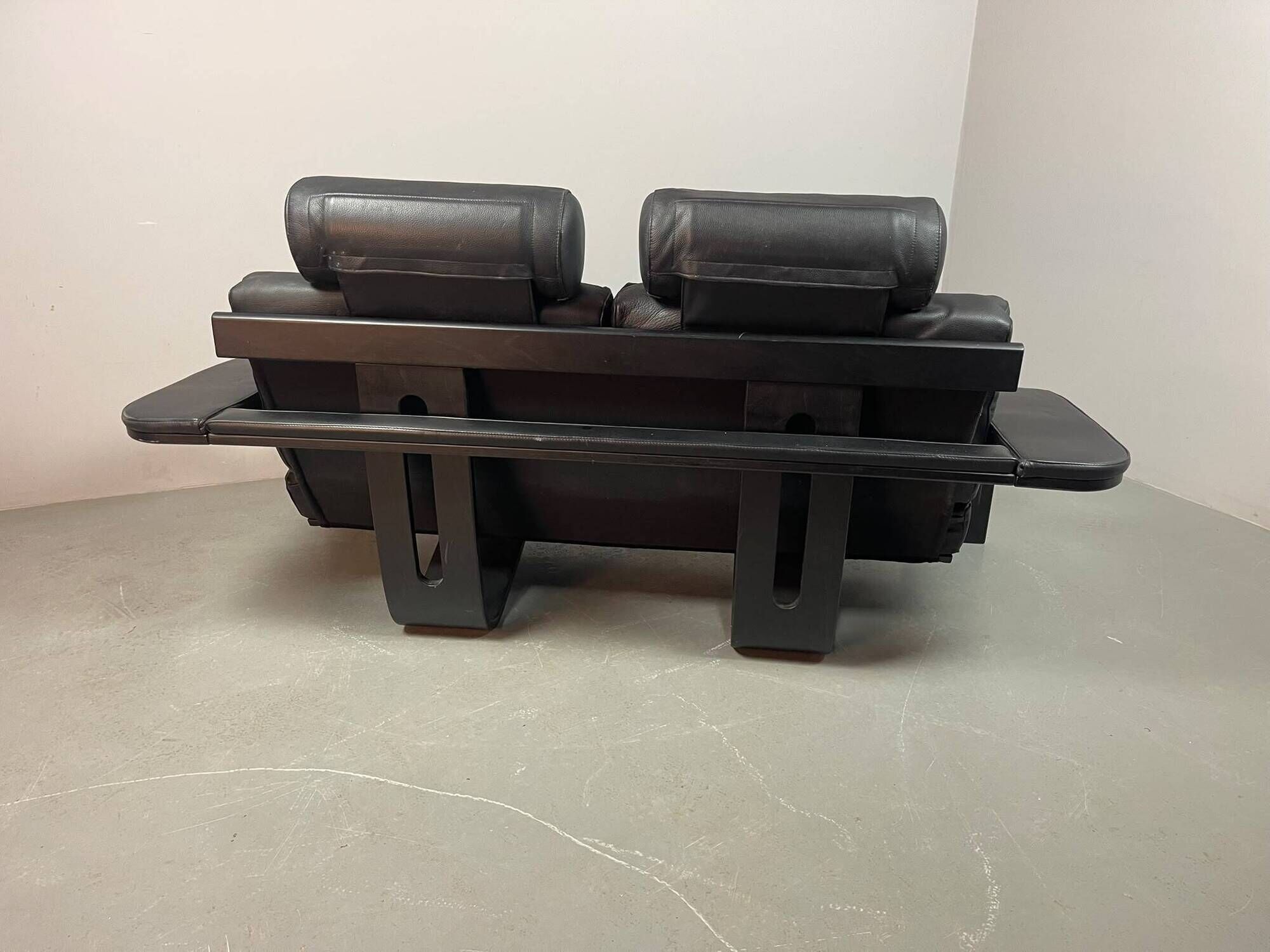Black Leather Ake Fribytter “Kroken” Two-Seater Sofa for Nelo Möbel. Sweden