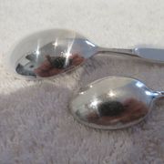 2 Christofle goldsmith mocha and coffee spoons, Duo model, 10 & 13.5cm