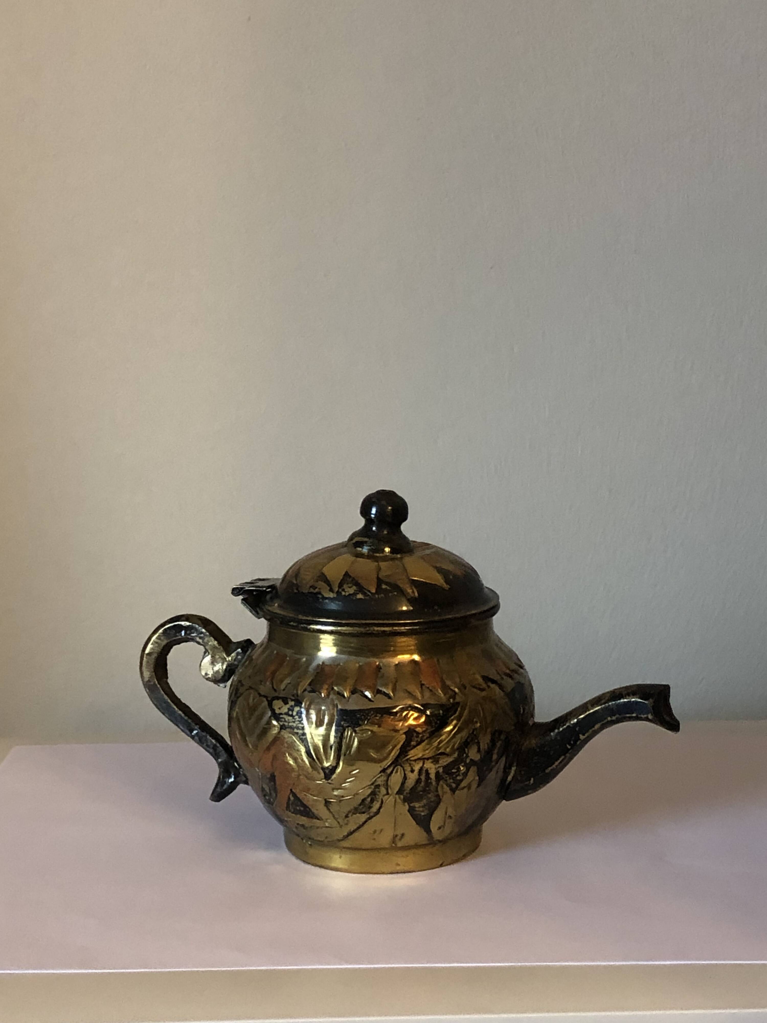 Oriental Teapot / North Africa