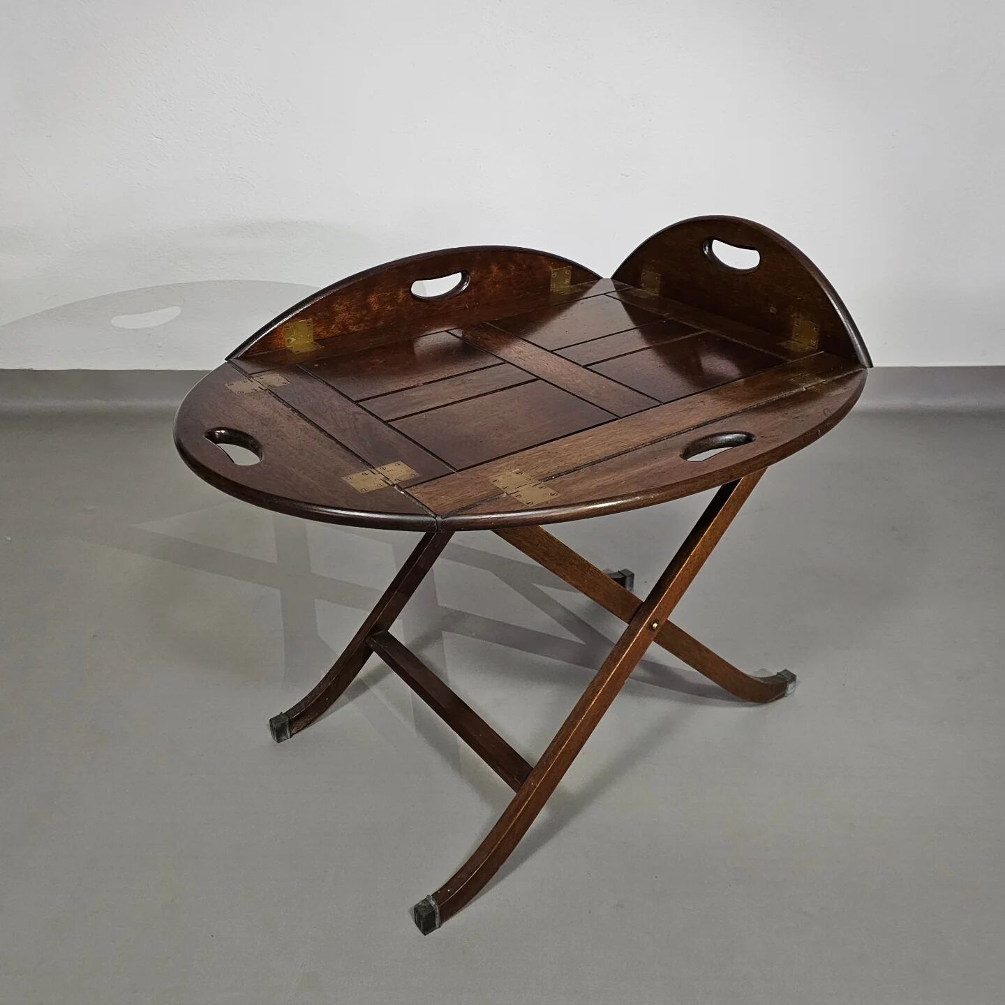 Plateau de service/plateau de majordome/table d'appoint pliable victorienne