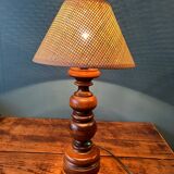 Wooden foot table lamp
