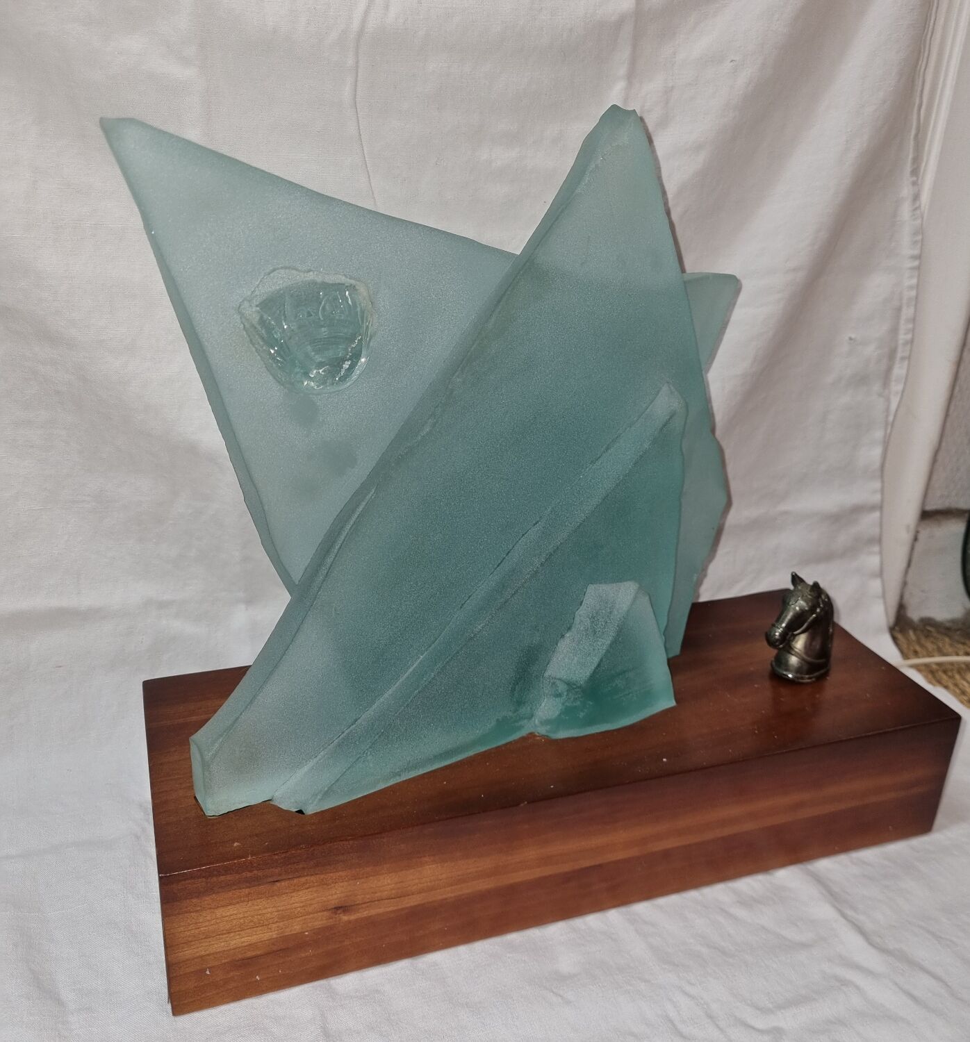 Sandblasted glass lamp for Cardin: exquisite volume