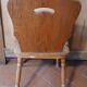 Vieille chaise en planche