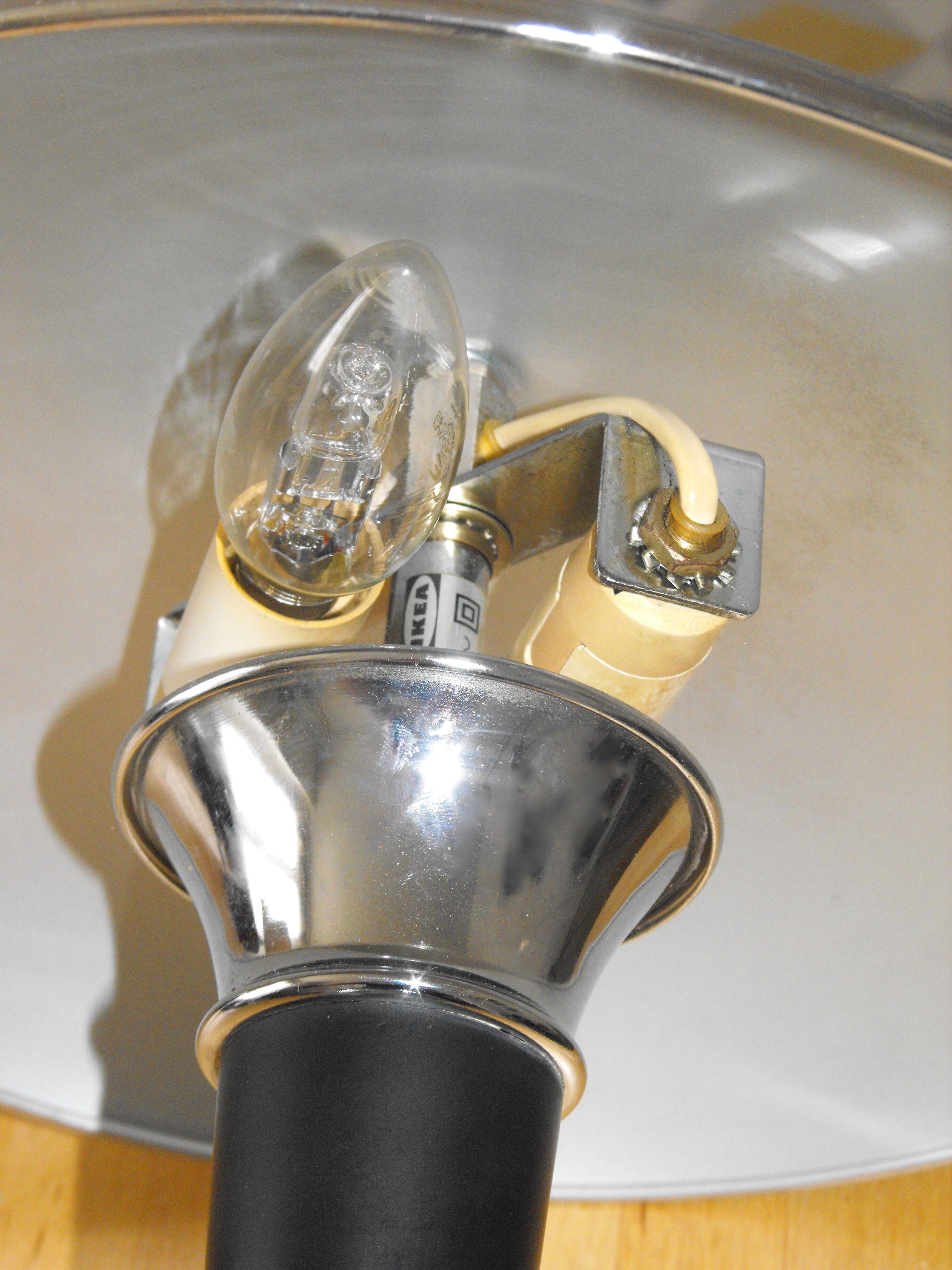 IKEA desk lamp from the 80s.