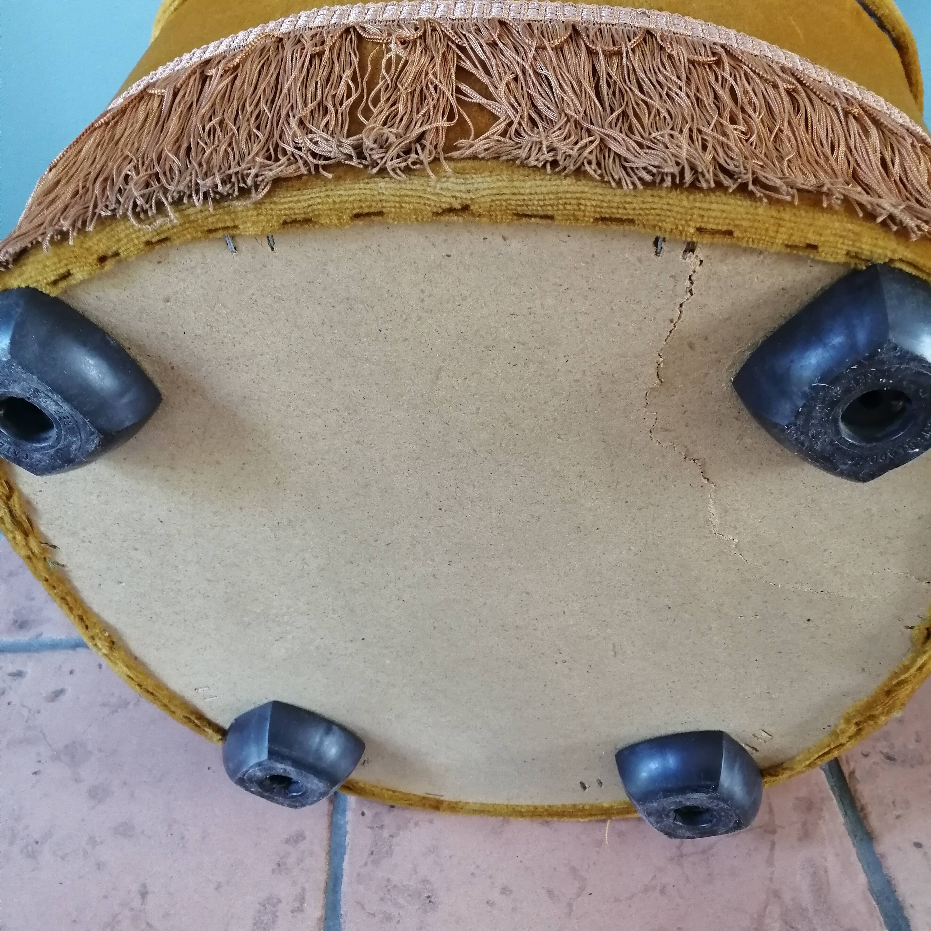 Pair of toad armchairs chest 80s