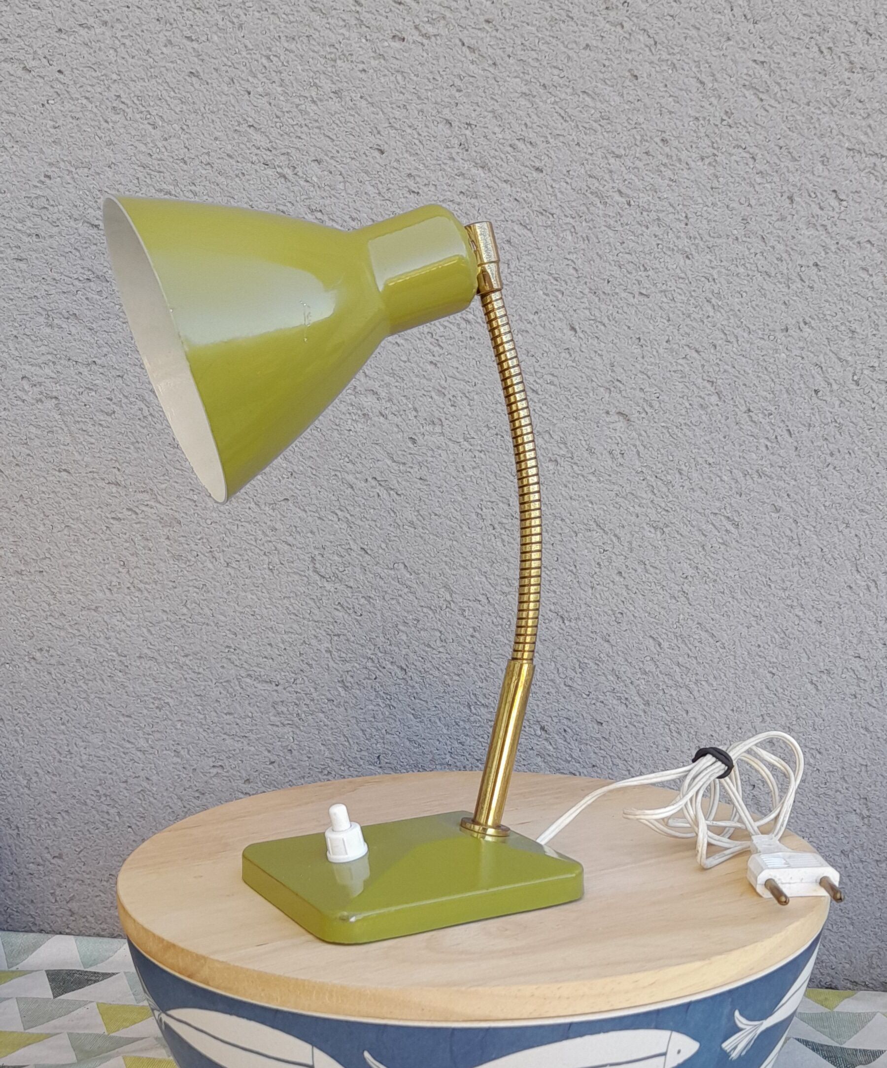 Green casserole lamp