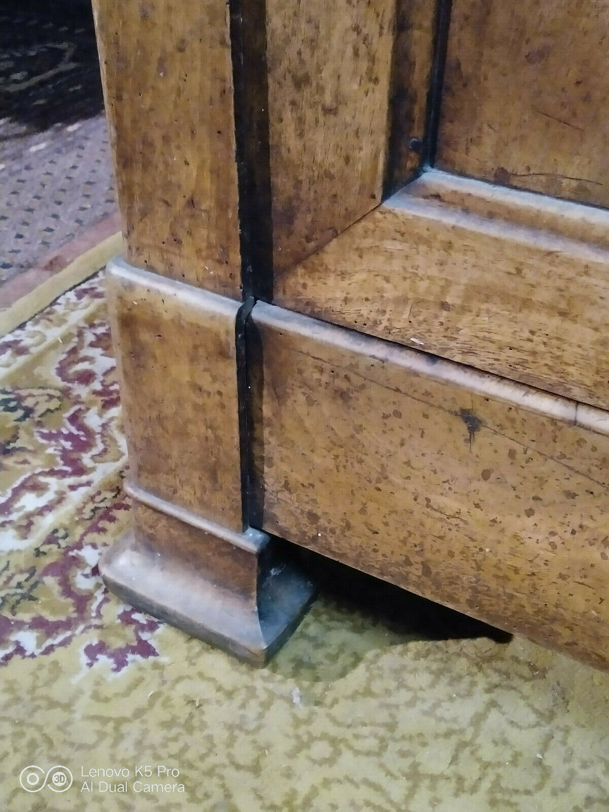 Louis Philippe walnut cabinet 19th-century