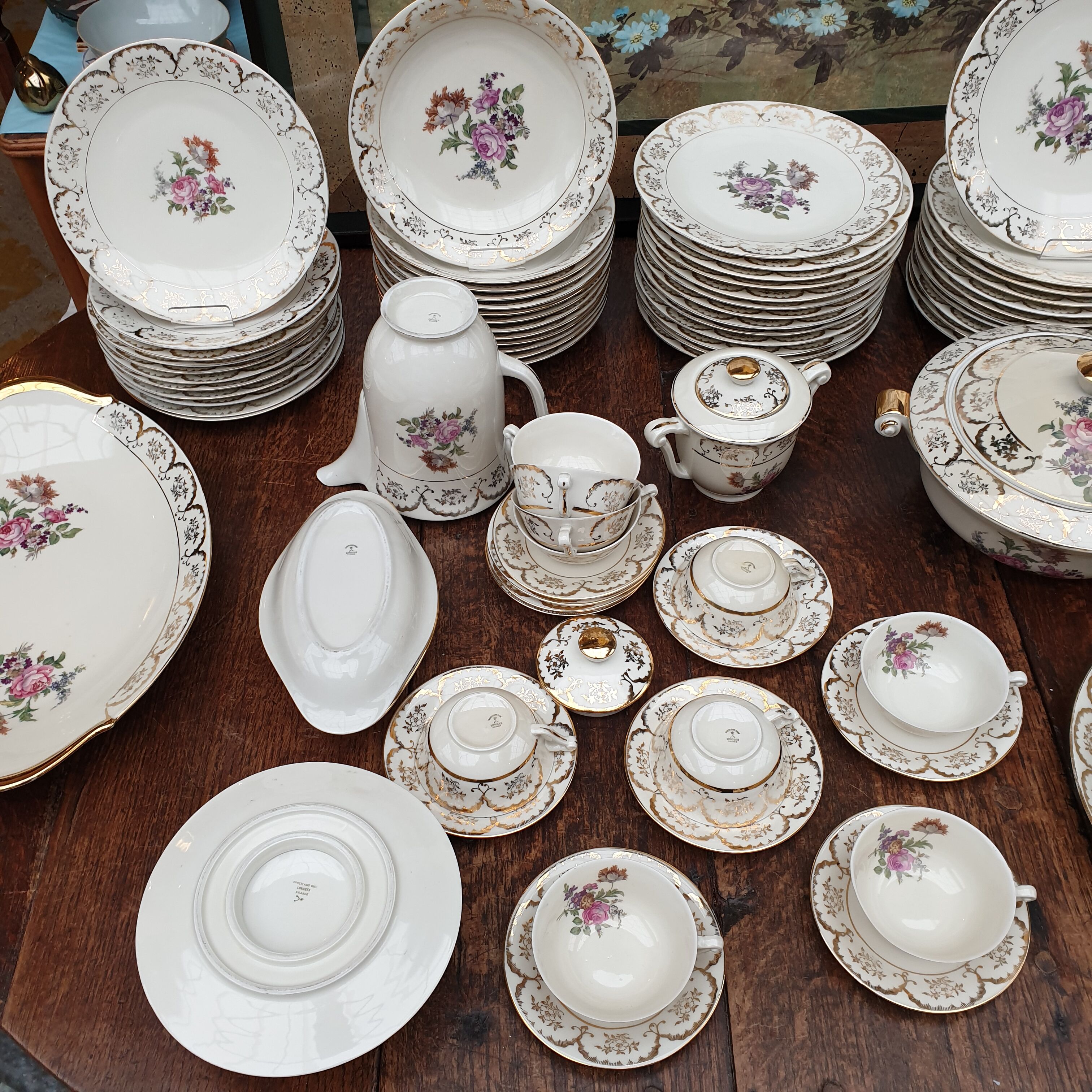Service porcelaine limoges france assiettes plats