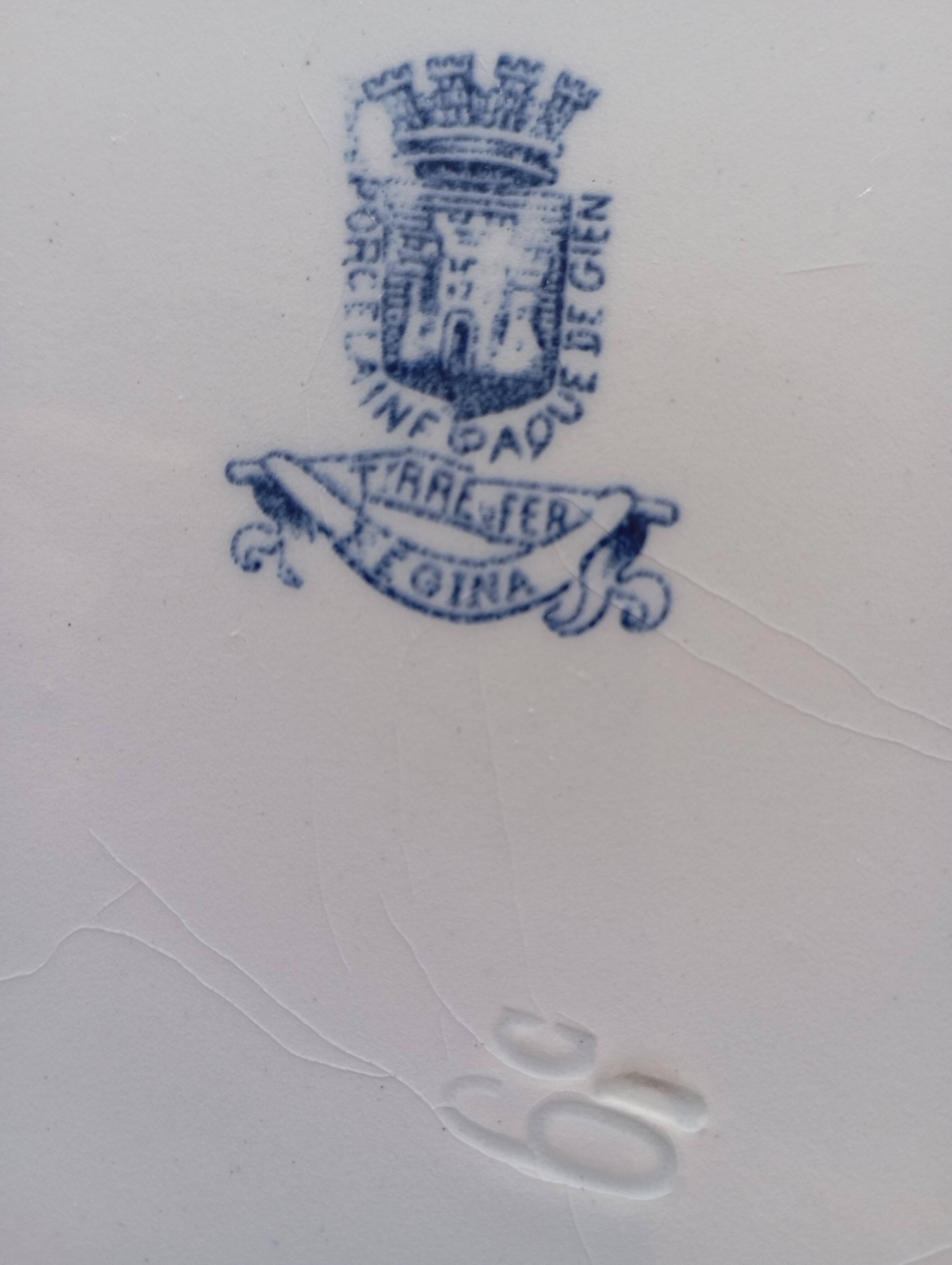 Ironstone dish "Regina" Gien