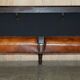 Banc de pub victorien Chesterfield en cuir restauré