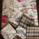 6 brown checkered table napkins with vintage flowers