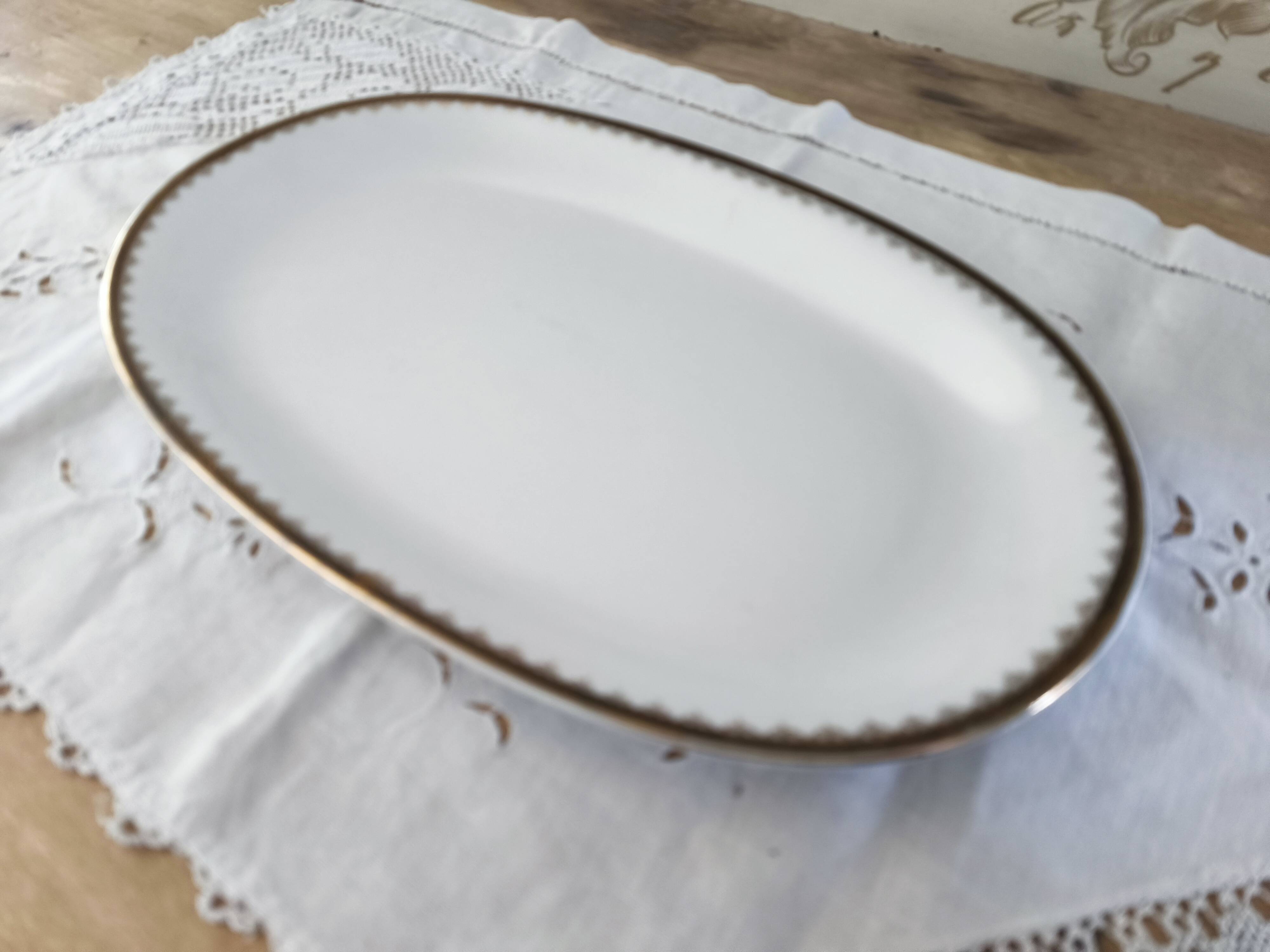 Large oval Winterling Bavaria porcelain dish with gold frieze Excelsior decoration