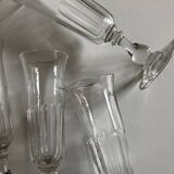 Set de 9 flutes à champagne tulipe Louis Philippe à cotes plates mi 19e