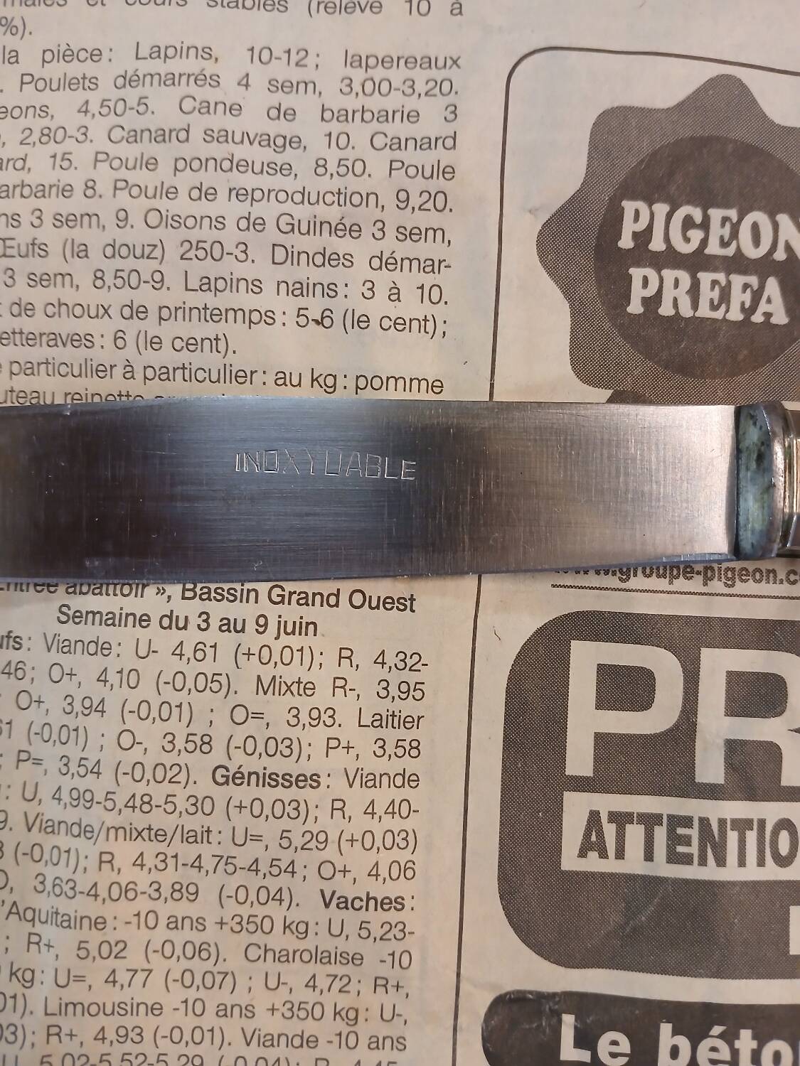 5 mismatched antique knives