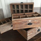Tiroir d'un ancien meuble de métier