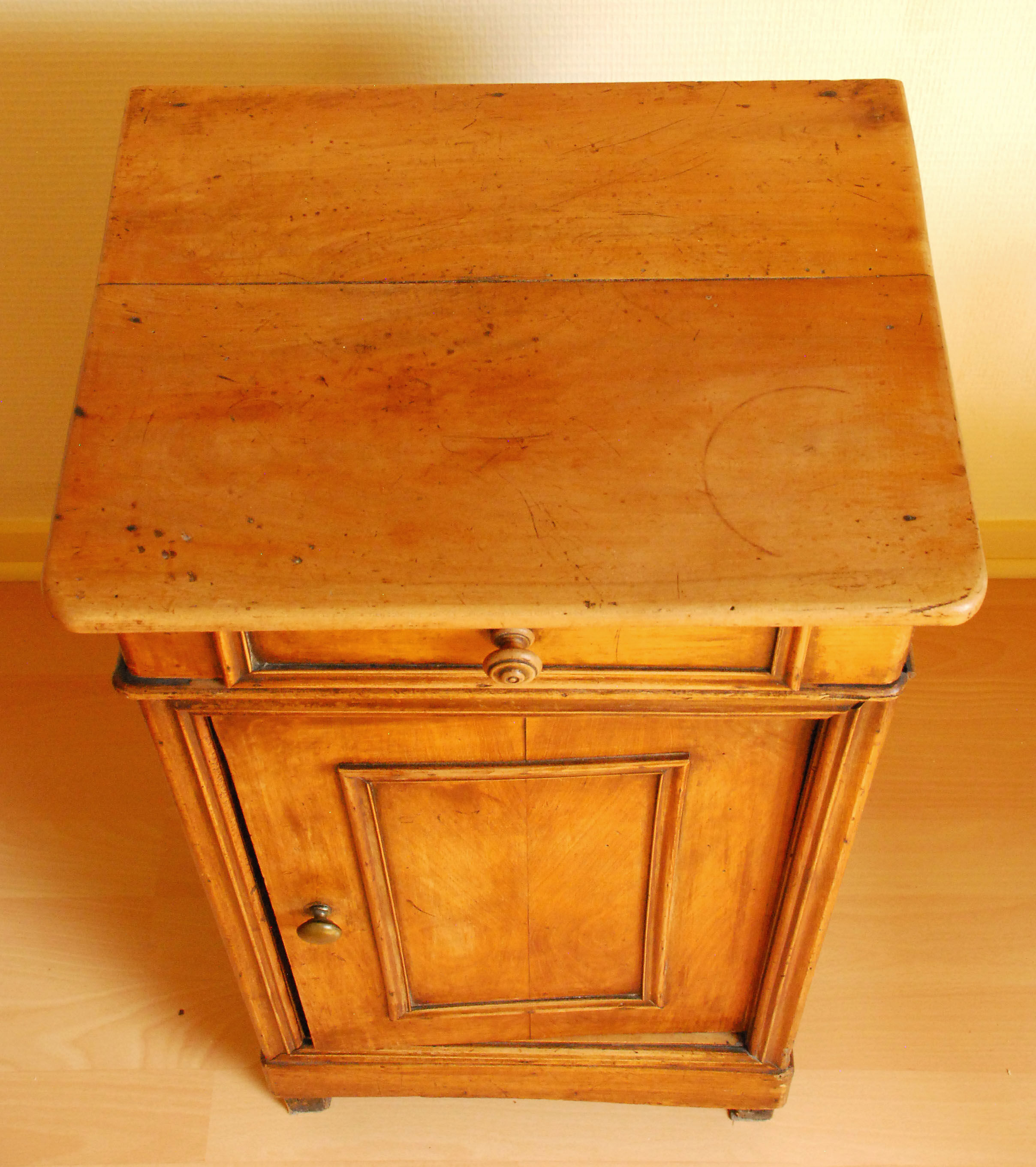 Old bedside