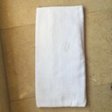 RN monogram table