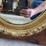 Wooden and gilded mirror with medallion center n°3