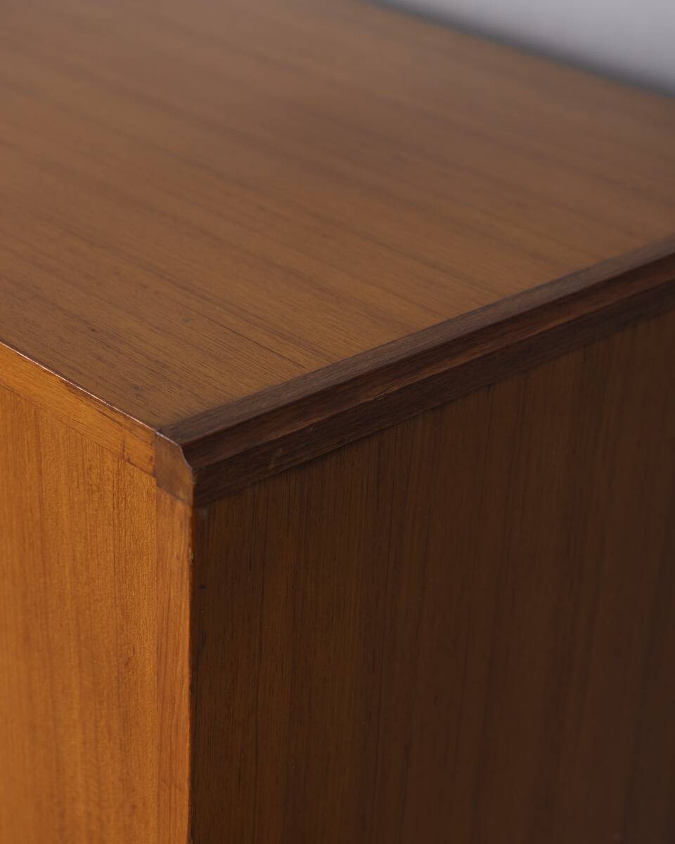 Vintage 1960s Italian-design teak wood sideboard