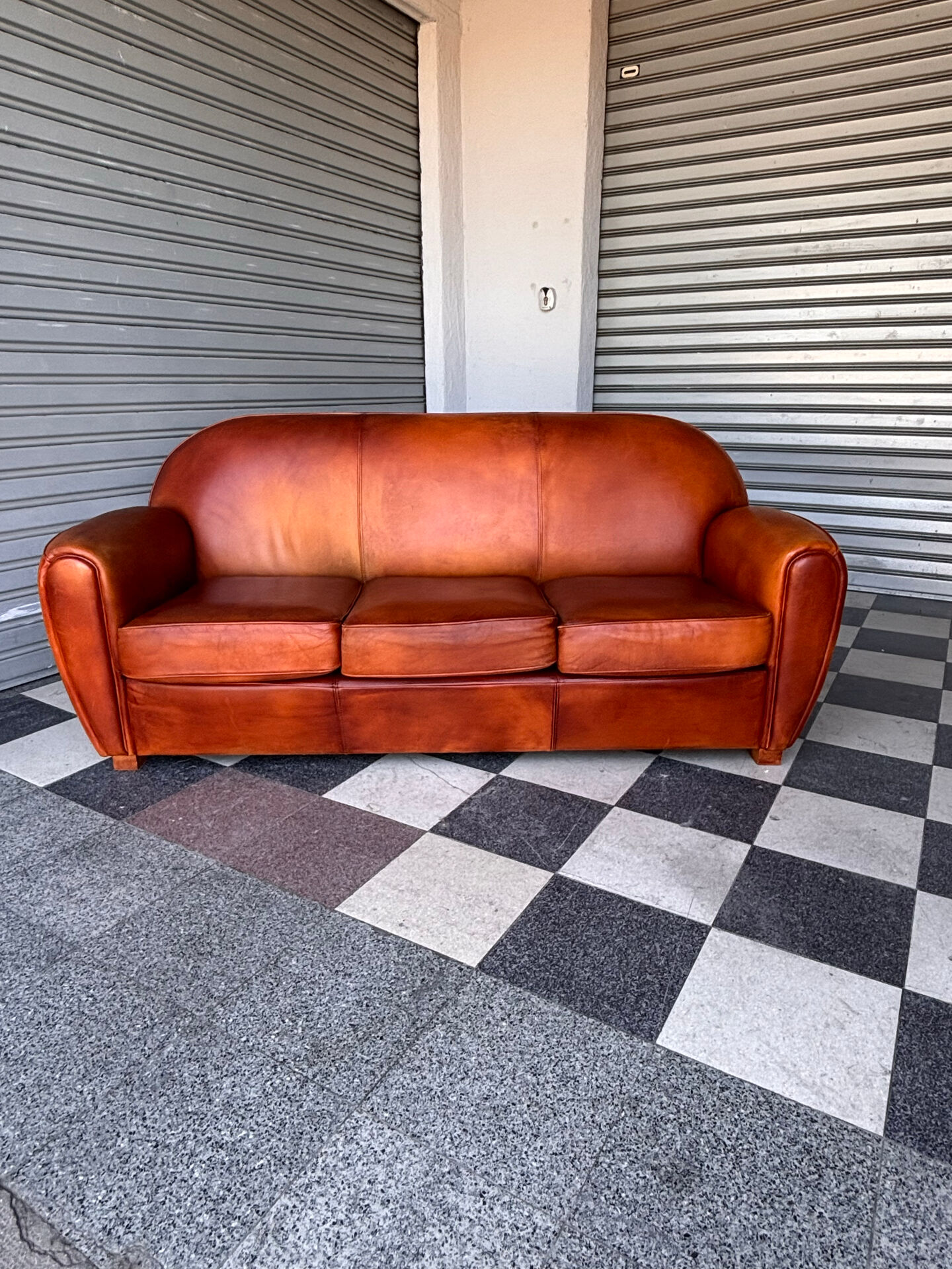Canapé club vintage en cuir