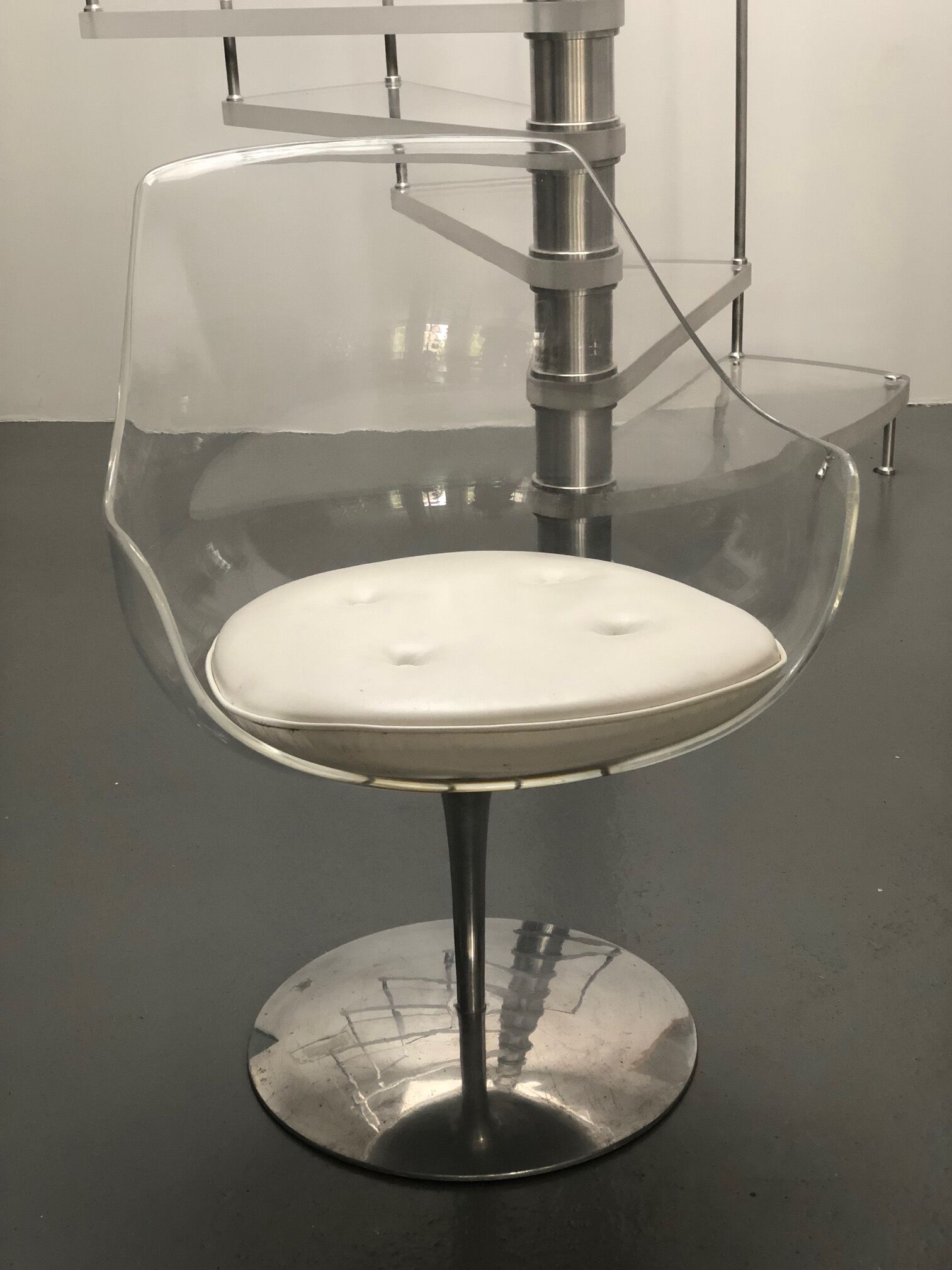 Chaise "champagne" erwin et estelle laverne