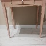 Patinated table rosé and wood