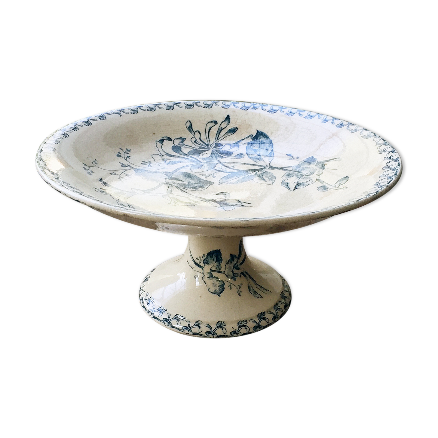 Iron earth compotier