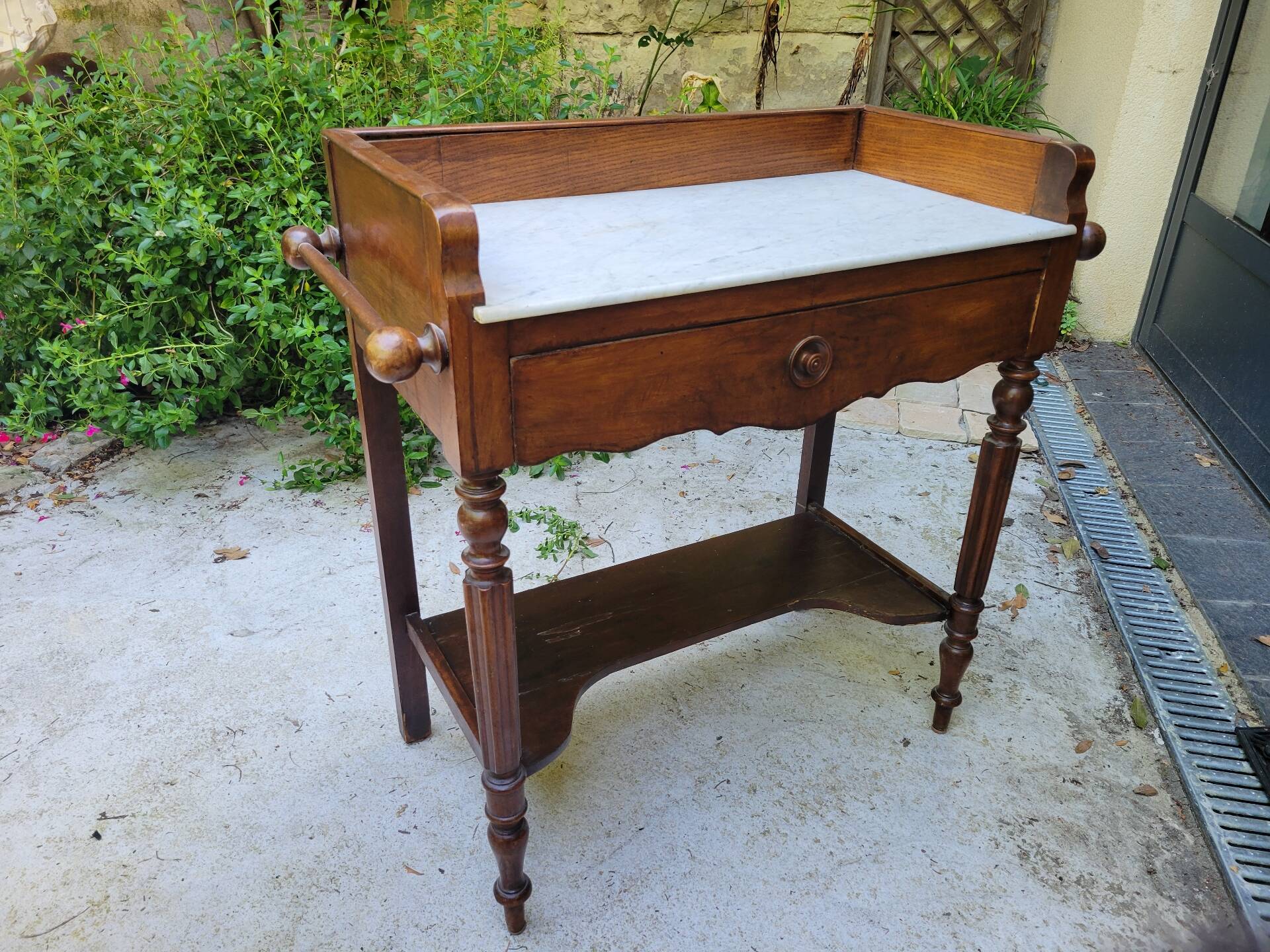 Antique walnut and Carrara white marble dressing table.
