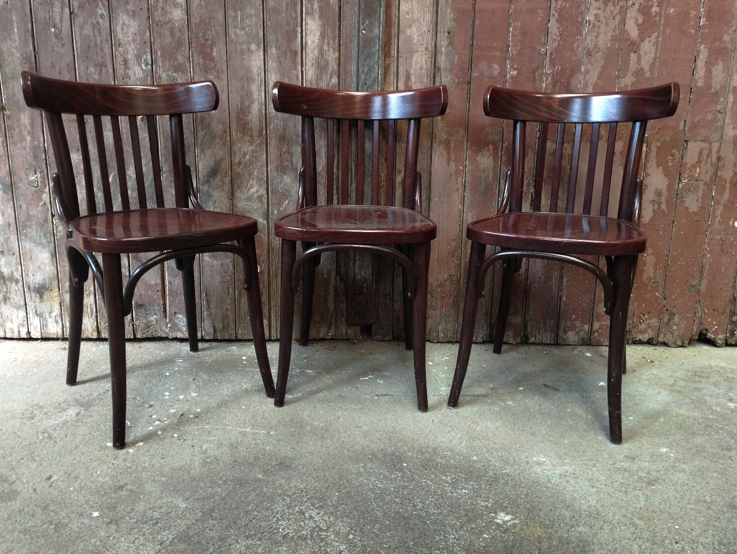 Turned wood bistro chair