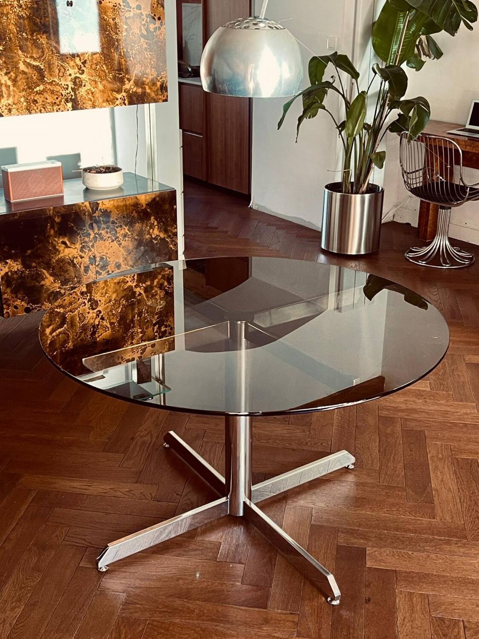 Florence Knoll table Roche Bobois 70s smoked glass chrome vintage design