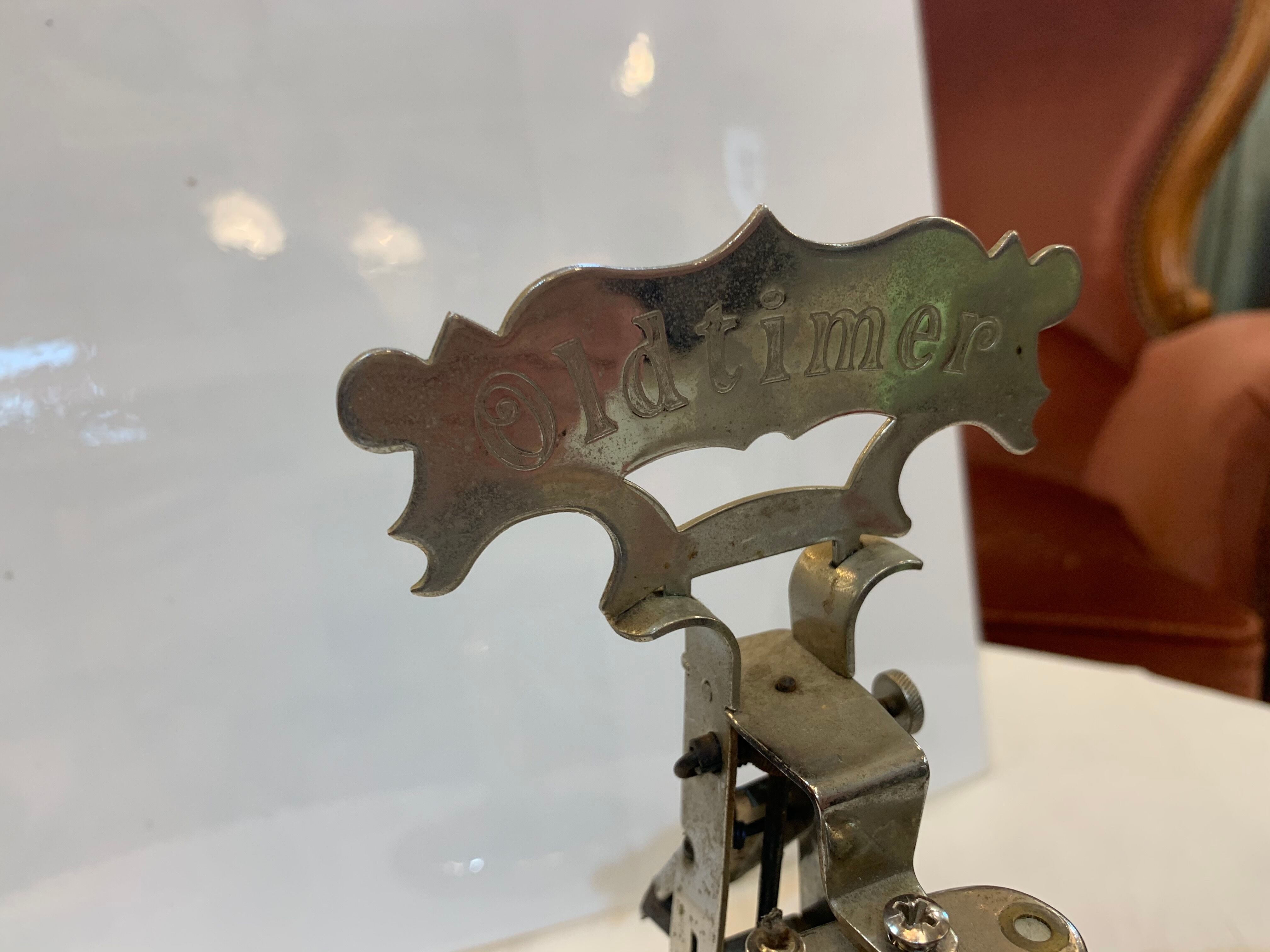 Oldtimer table lighter