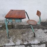Ancien bureau d'enfant monobloc