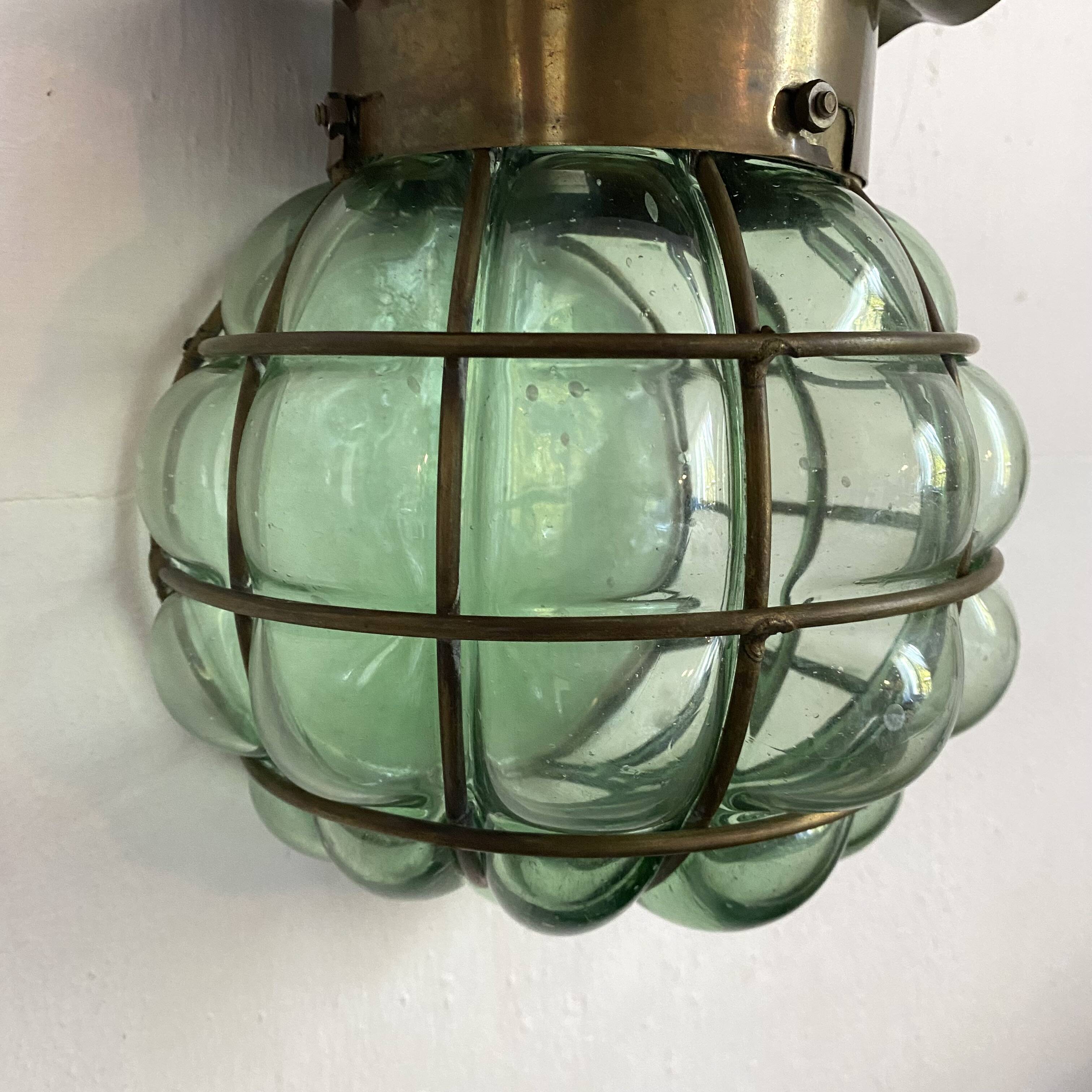 Marine wall lamp in blown glass