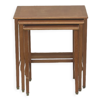 3 nesting tables