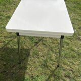 Formica table with 4 chairs