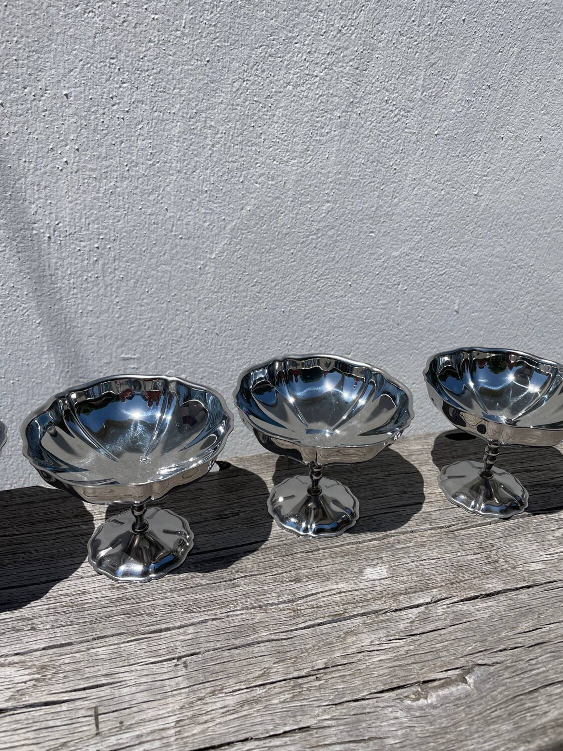 6 large stainless steel bowls 1970