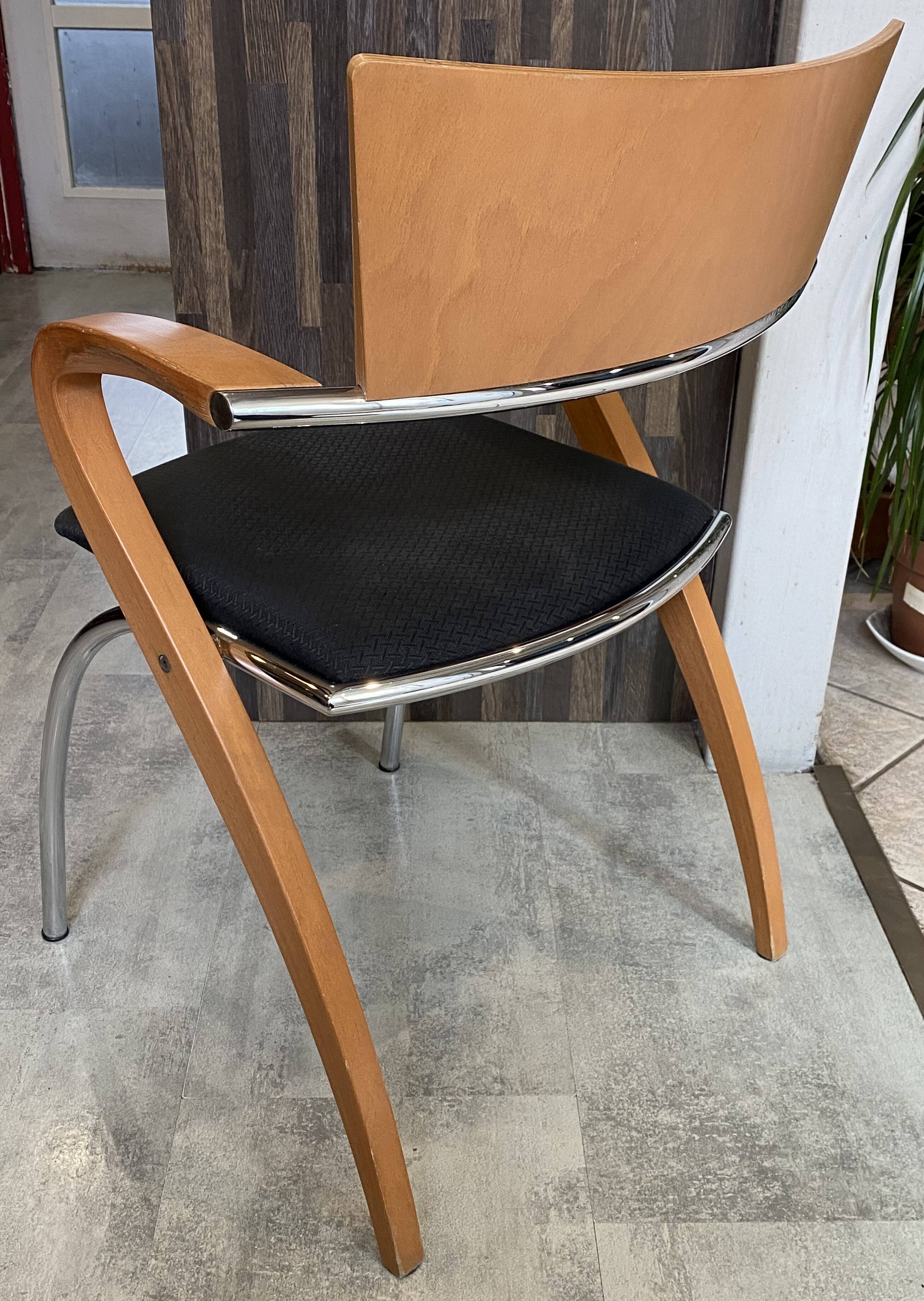 A golf chair armchair by Francesco Zaccone for Brunner ARRO 80.